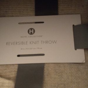 Hotel Collection Reversible Knit throw in cream/beige, 50x70.